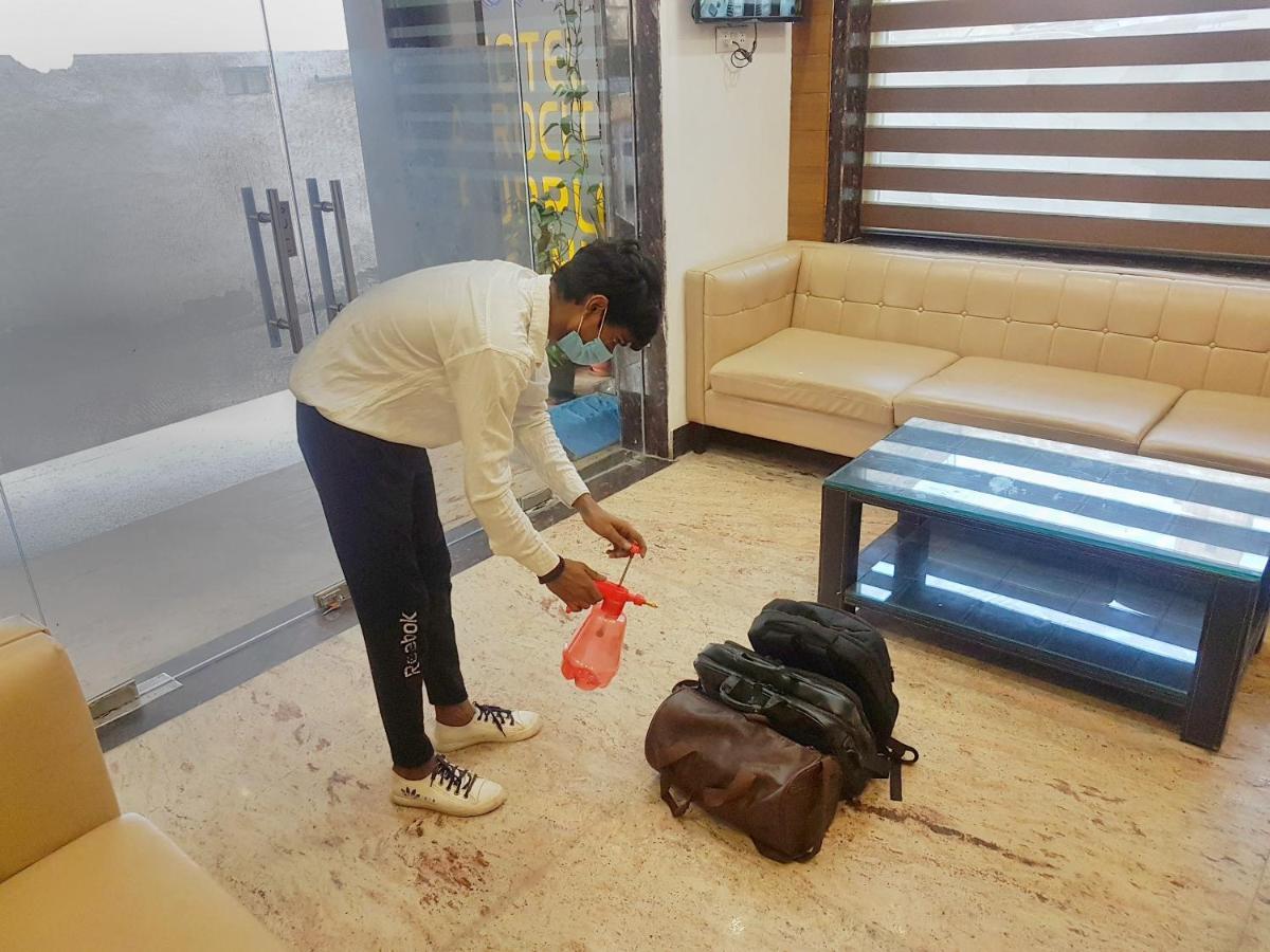 Airport Hotel Delhi Aerocity, 15 Mins Yashobhoomi New Delhi Exterior photo